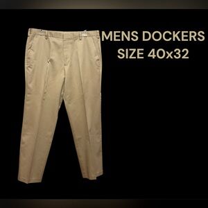 MENS DOCKERS SLACKS IN TAN SIZE 40x32 VERY GENTLY WORN